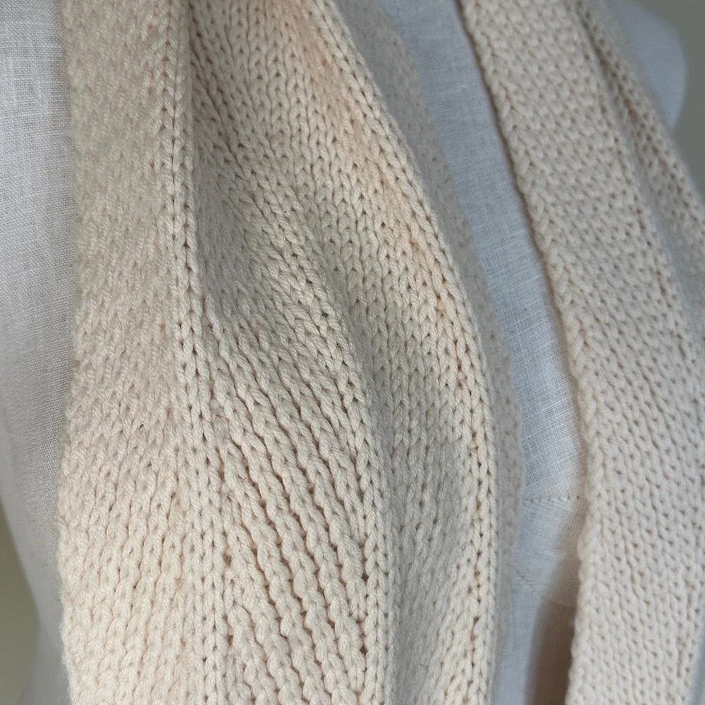 Banana Republic VTG ‘07 Ivory Cream Knit Sweater Scarf 100% Soft Wool